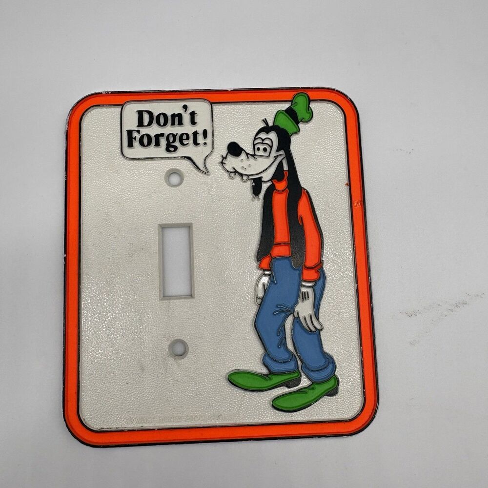 Walt Disney Productions Goofy “Don’t Forget!” 1-Gang Toggle Wall Plate Cover